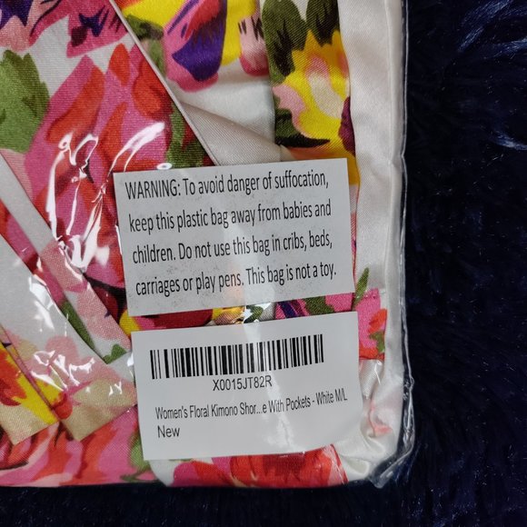 Women's Floral Kimono Satin Short Robe Size: M / L - Picture 12 of 13